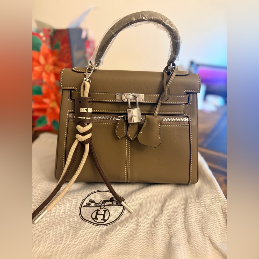 H KELLY LAKIS 28 CM ETOUPE SWIFT LEATHER PHW